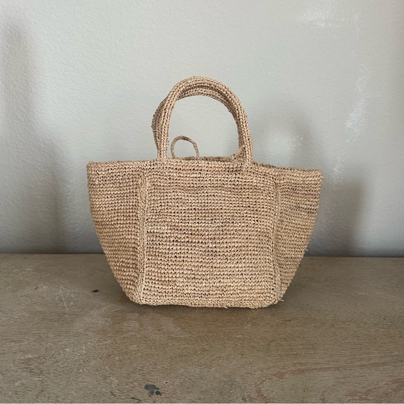 Sophie Digard Handbags - Woven Straw Tote Bag in Natural - Lightweight Summer Handbag
